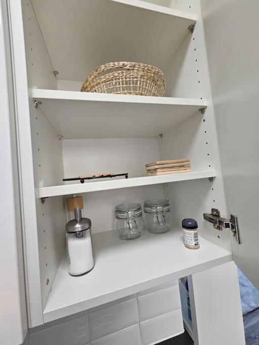 Affordable Suite In Vienna'S Hotpoint Exterior photo